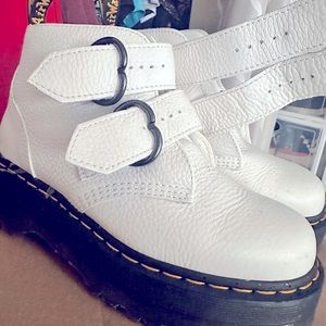 Worn twice! Like New